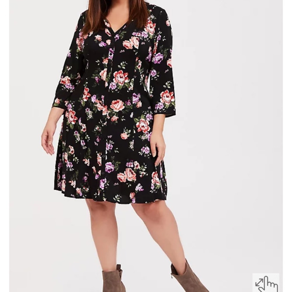 Torrid Floral Challis Dress 1X Button Front Trapeze Boho - Picture 1 of 6